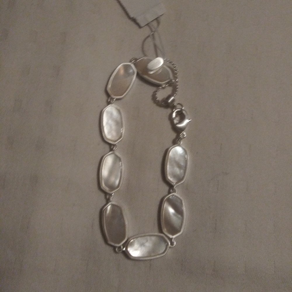 Ivory Mother-of-Pearl bracelet